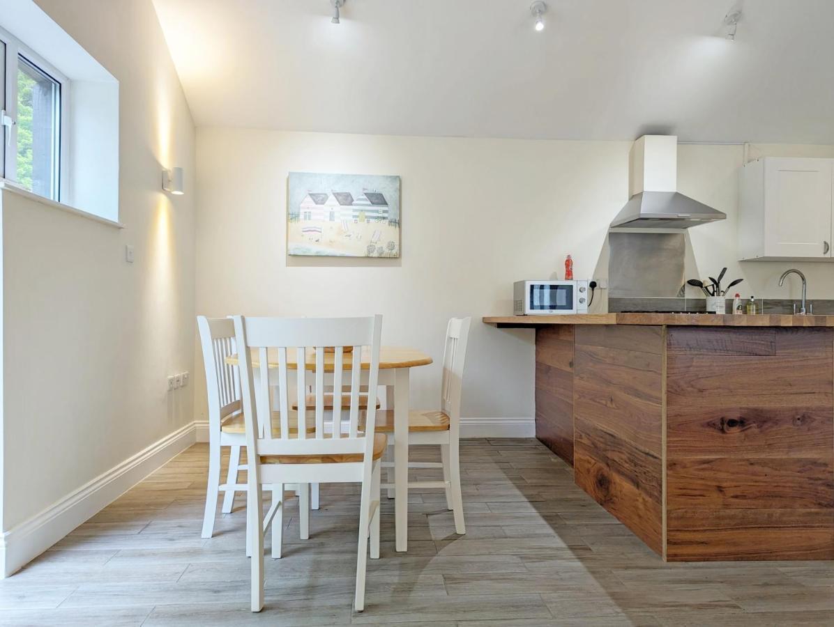 Millside, Bosham Villa Екстериор снимка