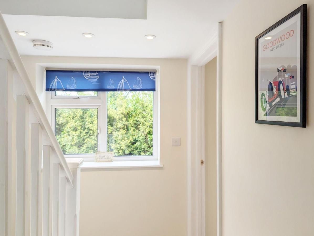 Millside, Bosham Villa Екстериор снимка